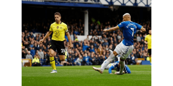 Přátelství mezi trenérem Evertonu a hráči